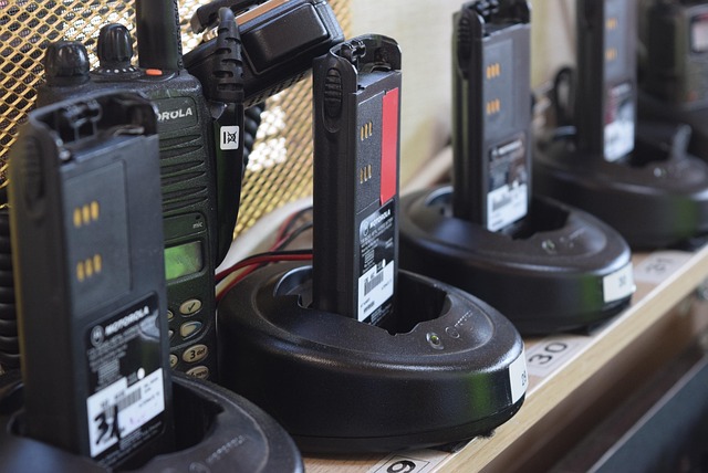 walkie talkie, emergency, radio set, batteries, mobile phones, walkie talkie, walkie talkie, walkie talkie, walkie talkie, walkie talkie